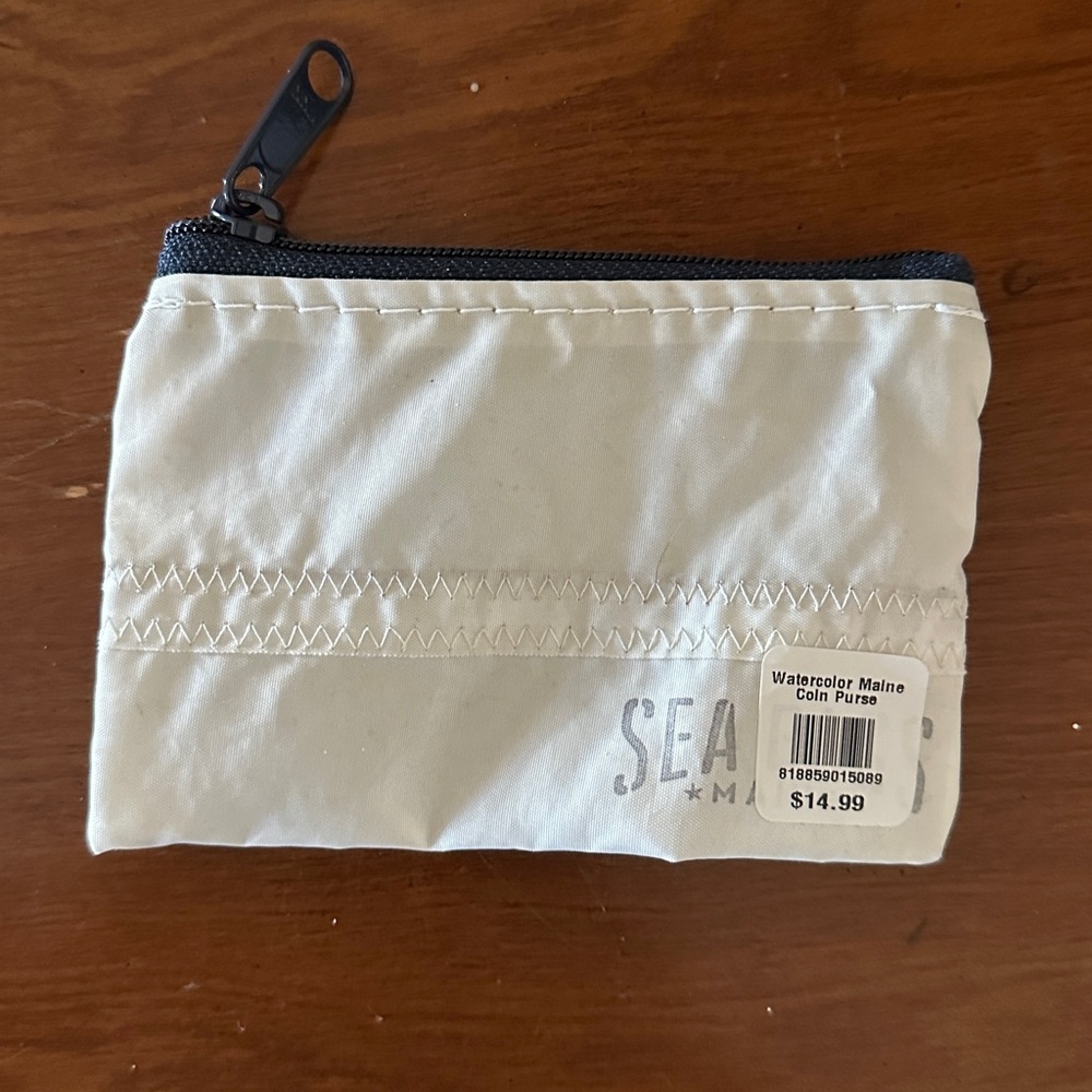 NWT Brand new, never used Watercolor Maine Coin Purse by Sea Bags of Maine, USA - Picture 2 of 3